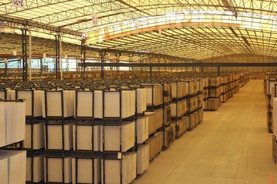 雪狼岩板加盟政策解析 建材行业前景与加盟优势